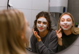 ماسک صورت دخترانه